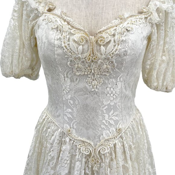 1980's Union Made Princess Ball Gown White Lace Puff Sleeve Beaded Dress - Picture 4 of 14